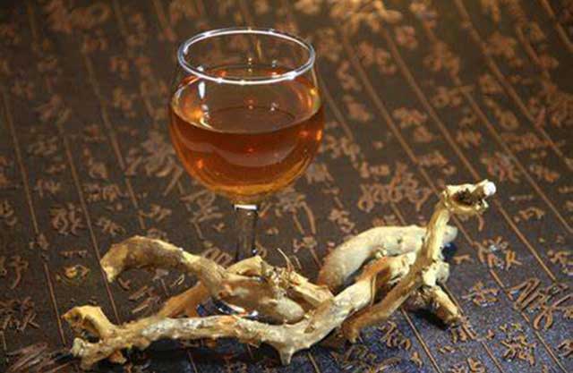 酒文化丨酒为什么是“百药之首”？(传统白酒与中医的渊源)(图2)