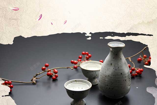 酱香型白酒与浓香型白酒哪个口感更好？(酱香型白酒特点)(图1)