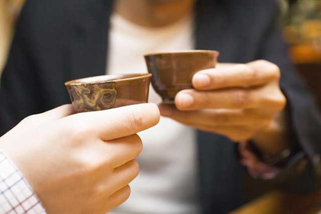 酒文化丨何谓“酒礼”？(传统酒文化中的礼节)(图3)