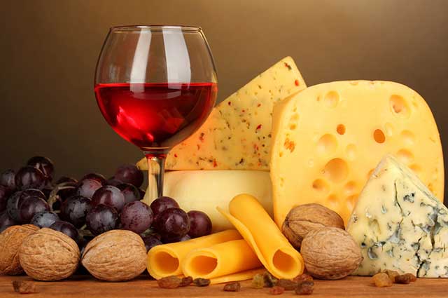 酒说丨麝香葡萄酒可以搭配什么食物一起喝？(图2)