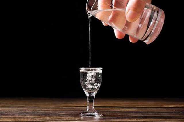 酒说丨白酒里面就只有乙醇和水吗？(图3)