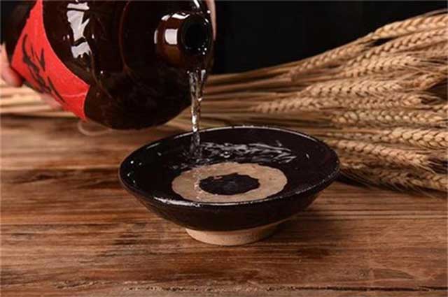 酒说丨为什么酱香型白酒的酒精度大多在53度？(图3)