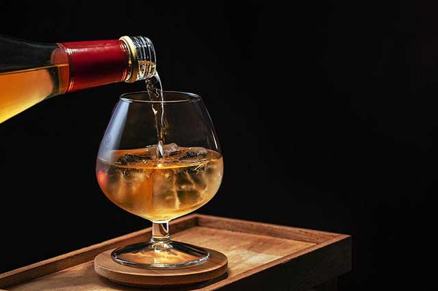 酒说丨葡萄酒是否可以加冰饮用？(图2)