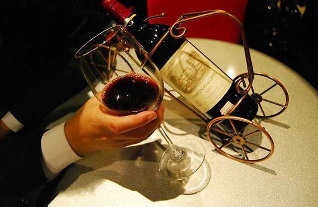 酒说丨早上喝红酒对健康真的好吗?(图3)