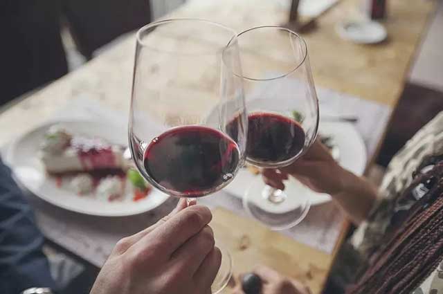 酒说丨喝红酒应该注意什么？(图3)