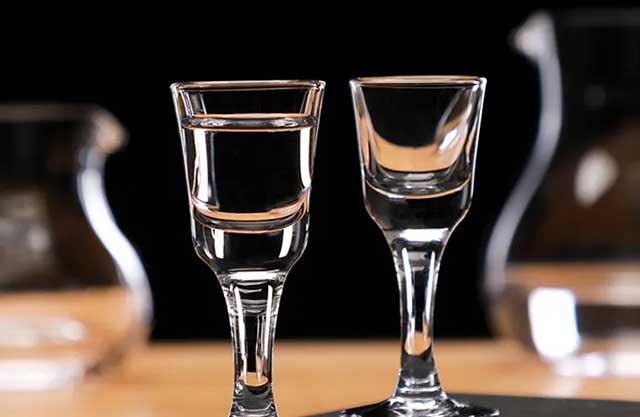 酒说丨喝白酒之后为什么要多喝水？(图2)